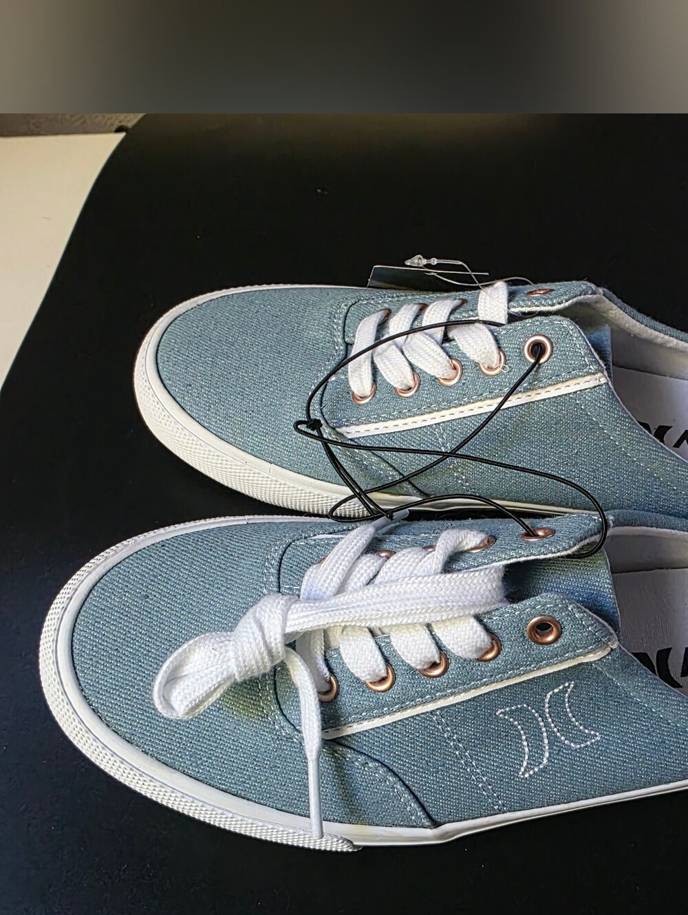 Hurley Kayo lace mule size 7.5 light blue - Picture 3 of 8